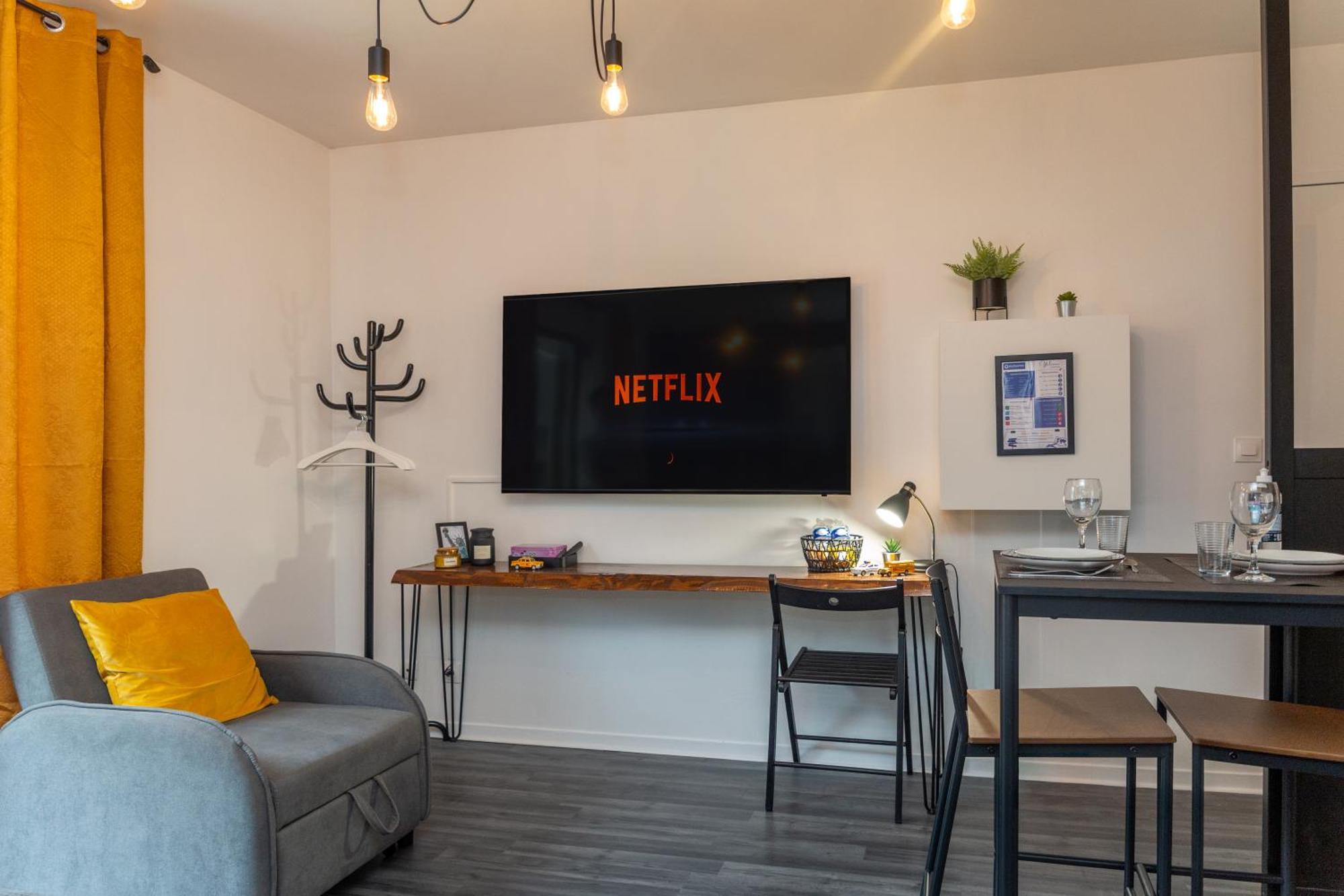 Apartment Le Manhattan Proche Aeroport Cdg I Paris I Asterix Moussy-le-Vieux